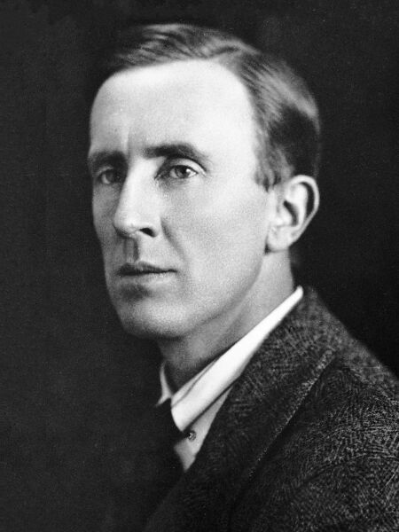 File:J.R.R. Tolkien, ca. 1925.jpg